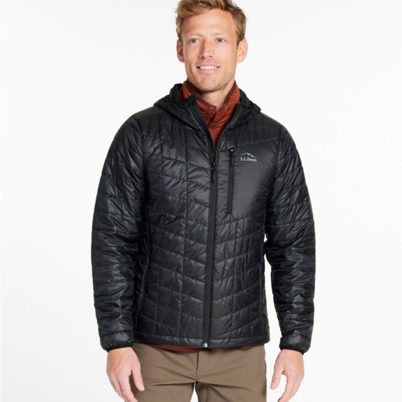 L.L. Bean Men's PrimaLoft Packaway Hooded Jacket - Picture 1 of 15